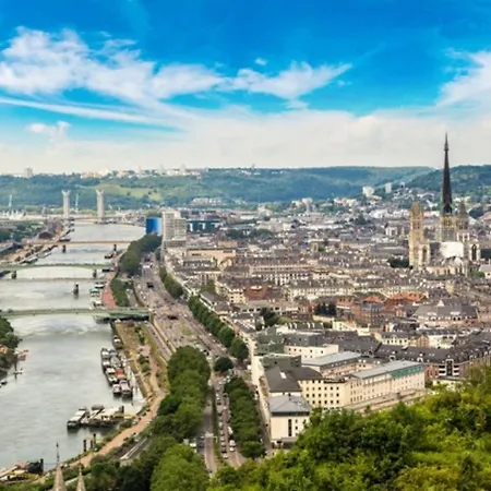 Apartment - - Centre Historique - Tout Confort - Internet Fibre *