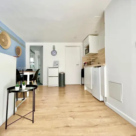 - - Centre Historique - Tout Confort - Internet Fibre Appartamento *