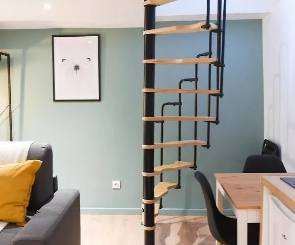 - - Centre Historique - Tout Confort - Internet Fibre *